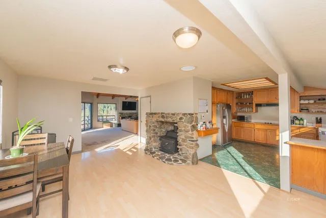 $650,000 | 1476 Poker Bar Road, Douglas City, CA 96024