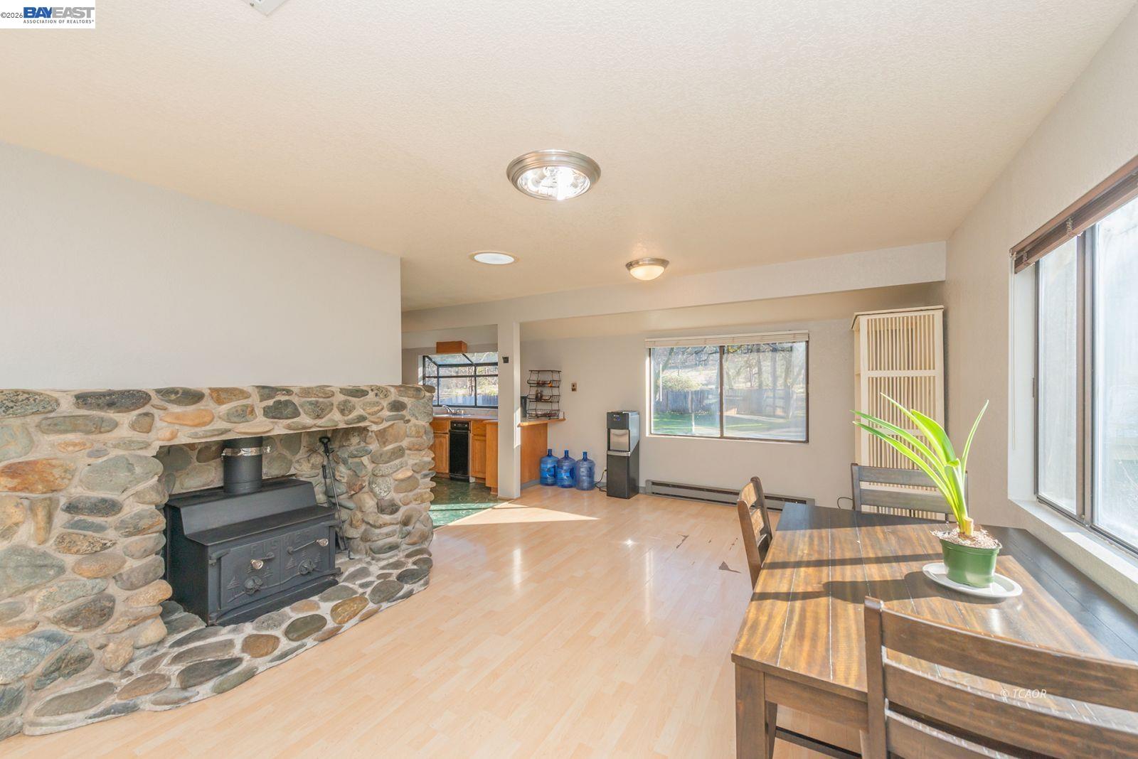 1476 Poker Bar Road Douglas City, CA 96024 - Photo 17 of 60