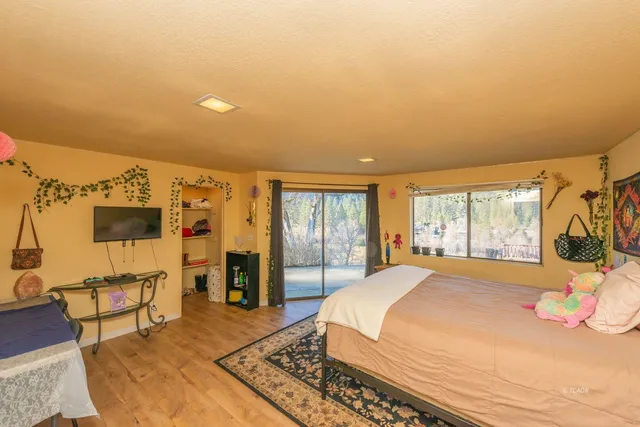 $650,000 | 1476 Poker Bar Road, Douglas City, CA 96024