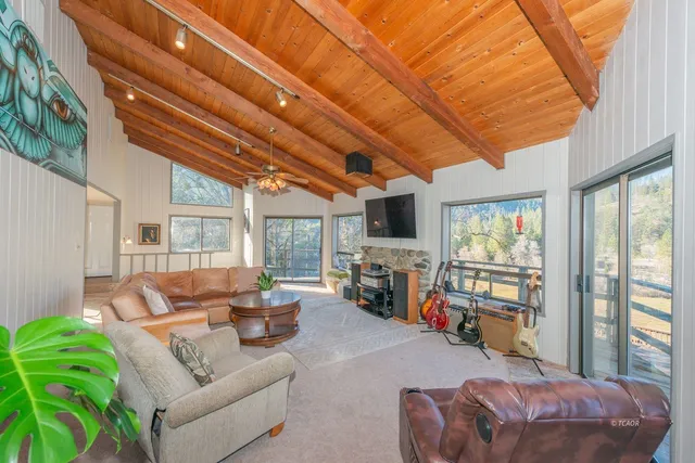 $650,000 | 1476 Poker Bar Road, Douglas City, CA 96024