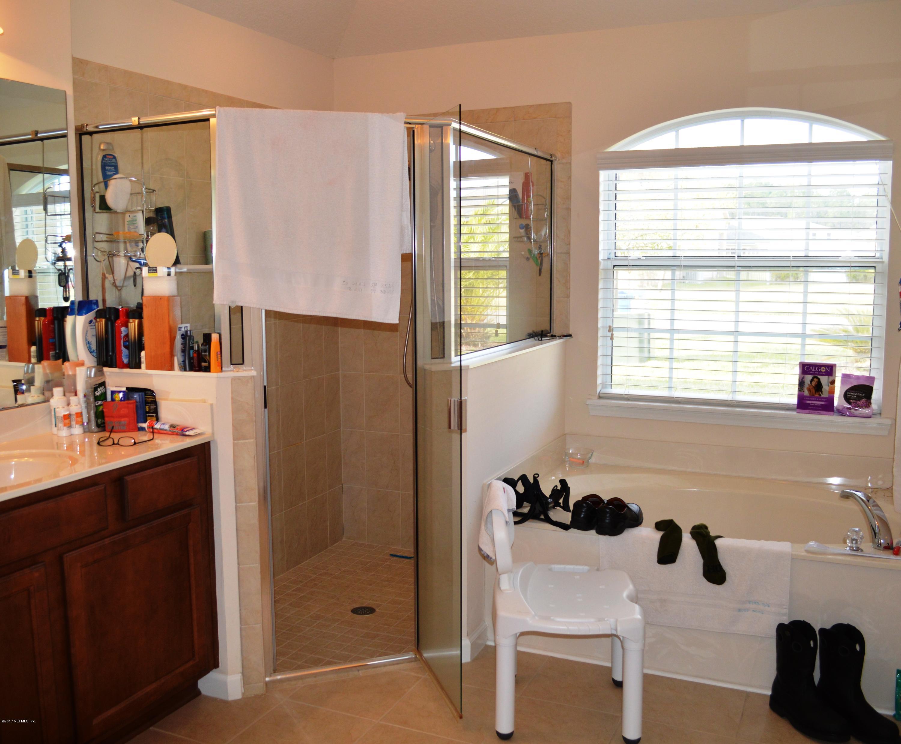 660 Reflection Cove Road Jacksonville, FL 32218 - Photo 13 of 19 Master bath (1)