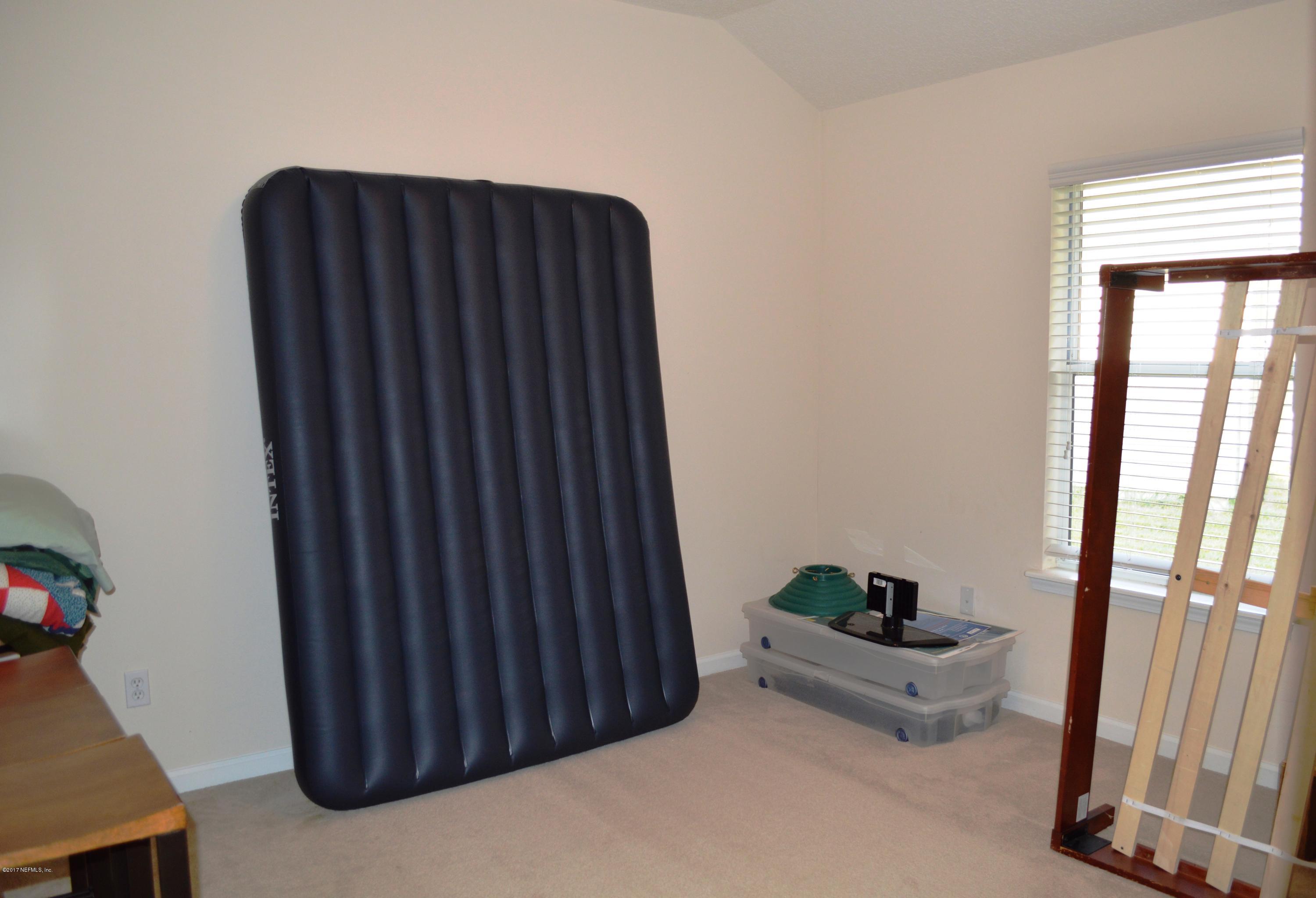 660 Reflection Cove Road Jacksonville, FL 32218 - Photo 14 of 19 Spare bedroom