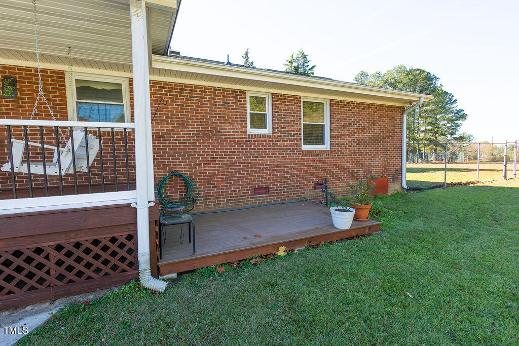 5639 Cleveland Road Clayton, NC 27520 - Photo 8 of 23 AY3A6382