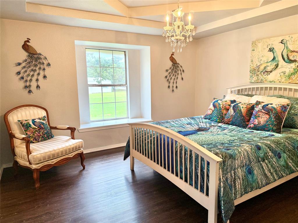 4216 Greenwood Road Weatherford, TX 76088 - Photo 11 of 26 Rooms all feature architectural interest in windows, ceilings or both.
