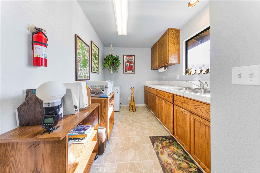 4275 Thomas Court Simi Valley, CA 93063 - Photo 54 of 59