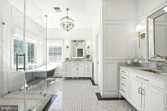 $1,779,990 | 40488 Windcroft Lane, Aldie, VA 20105