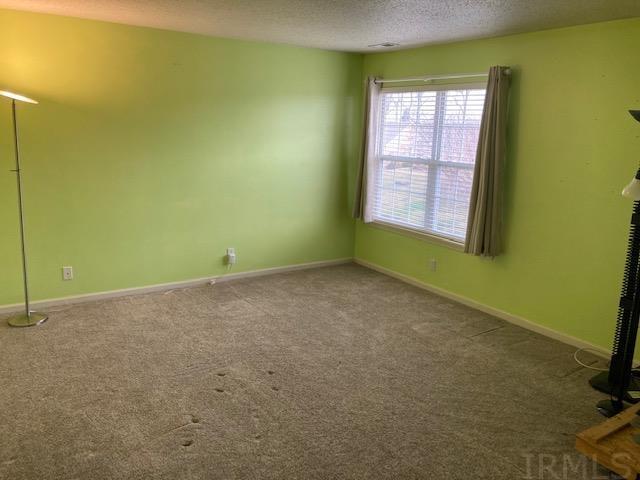1034 Springwater Road Kokomo, IN 46902 - Photo 18 of 22