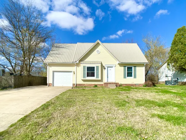 $235,000 | 219 Jim Thorpe Drive, Clarksville, TN 37042