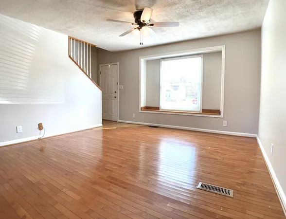 $235,000 | 219 Jim Thorpe Drive, Clarksville, TN 37042