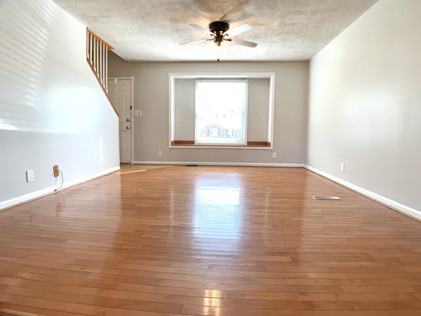 $235,000 | 219 Jim Thorpe Drive, Clarksville, TN 37042