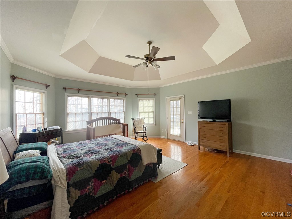 3324 Nutbush Road Victoria, VA 23974 - Photo 16 of 38 a bedroom with a bed and a couch