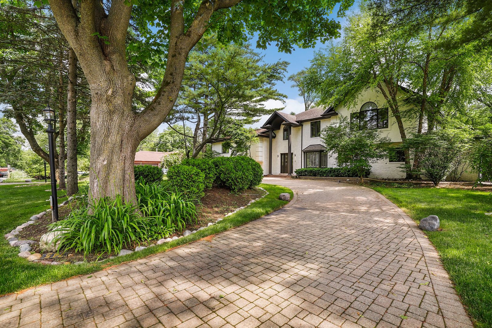 745 Becker Road Glenview, IL 60025 - Photo 1 of 53