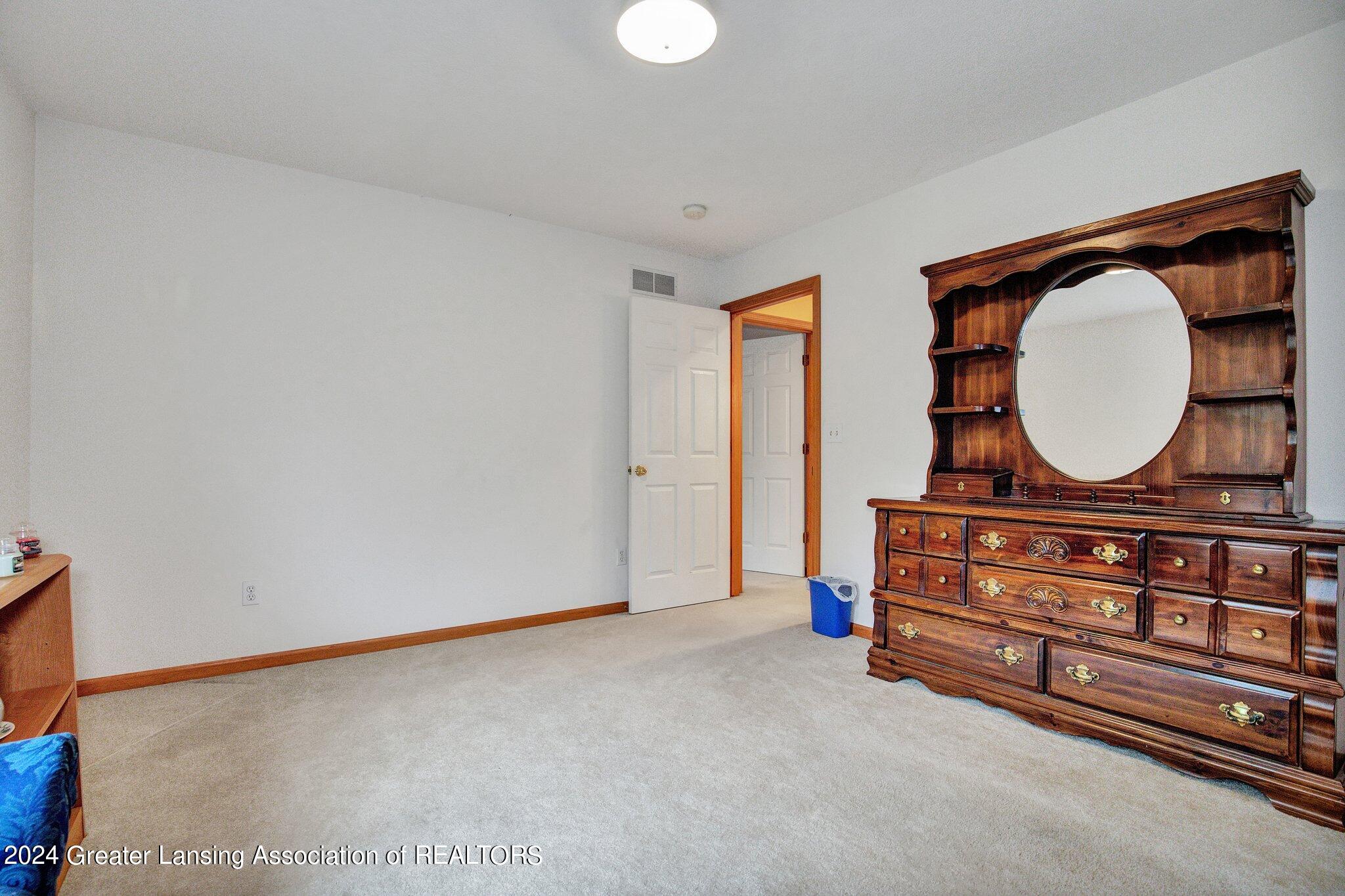 1589 West Solon Road Dewitt, MI 48820 - Photo 22 of 41 40-web-or-mls-Open Ended Media-40
