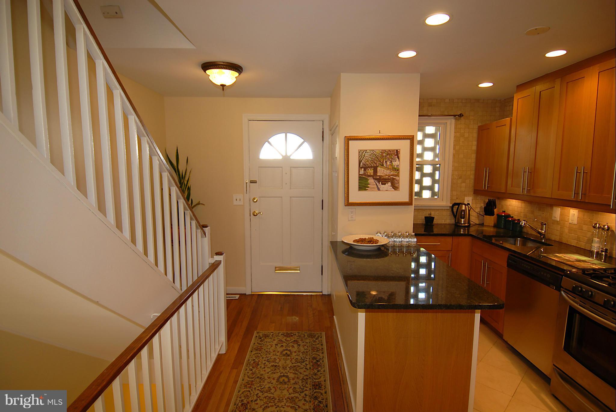 265 G Street Southwest, Unit 106 Washington, DC 20024 - Photo 2 of 30 Interior (General)