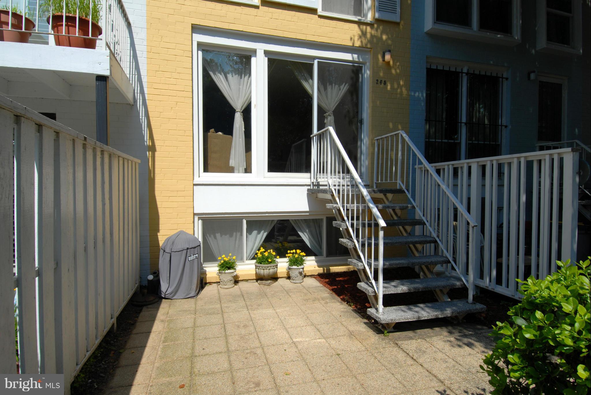 265 G Street Southwest, Unit 106 Washington, DC 20024 - Photo 26 of 30 Exterior (General)