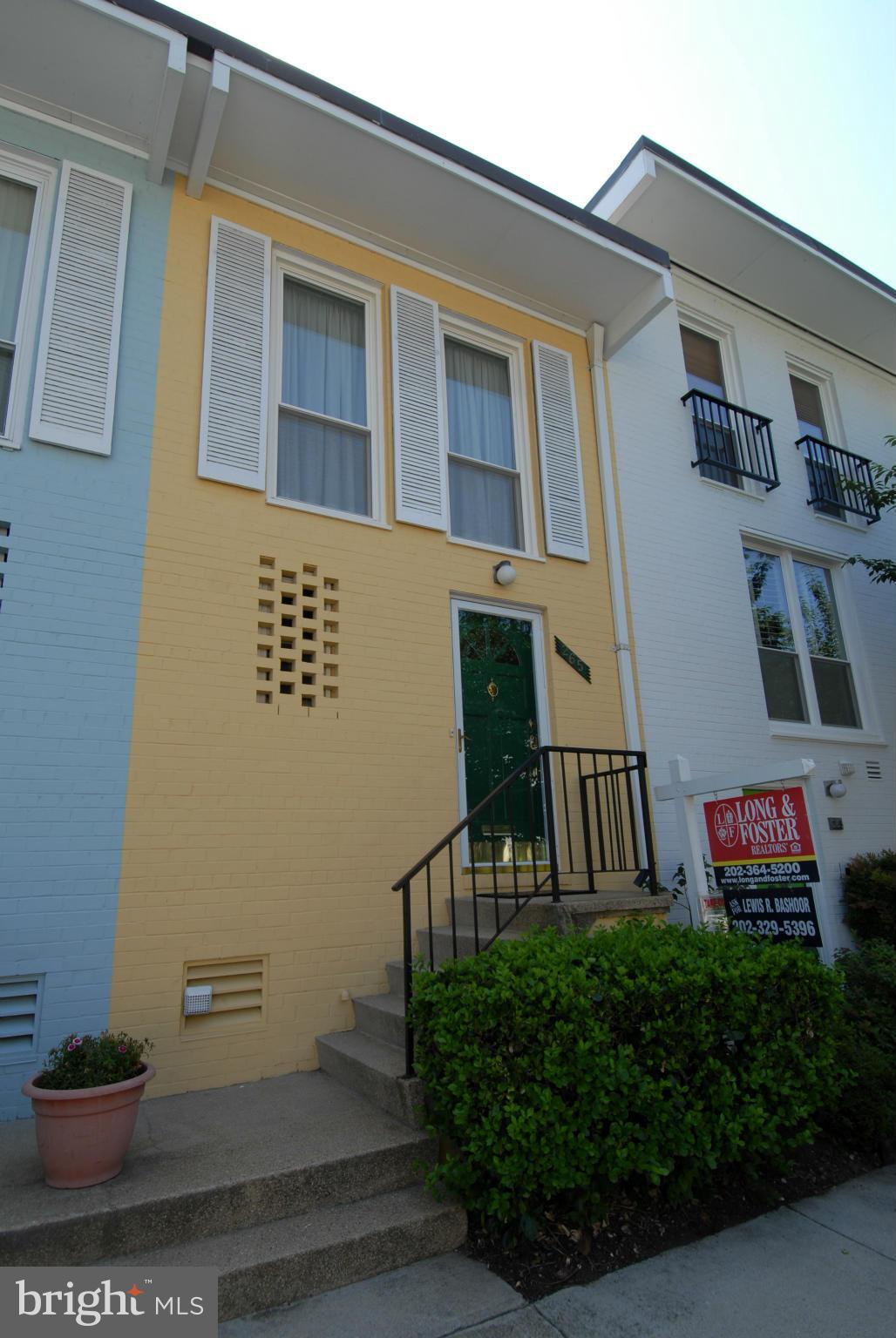 265 G Street Southwest, Unit 106 Washington, DC 20024 - Photo 29 of 30 Exterior (Front)