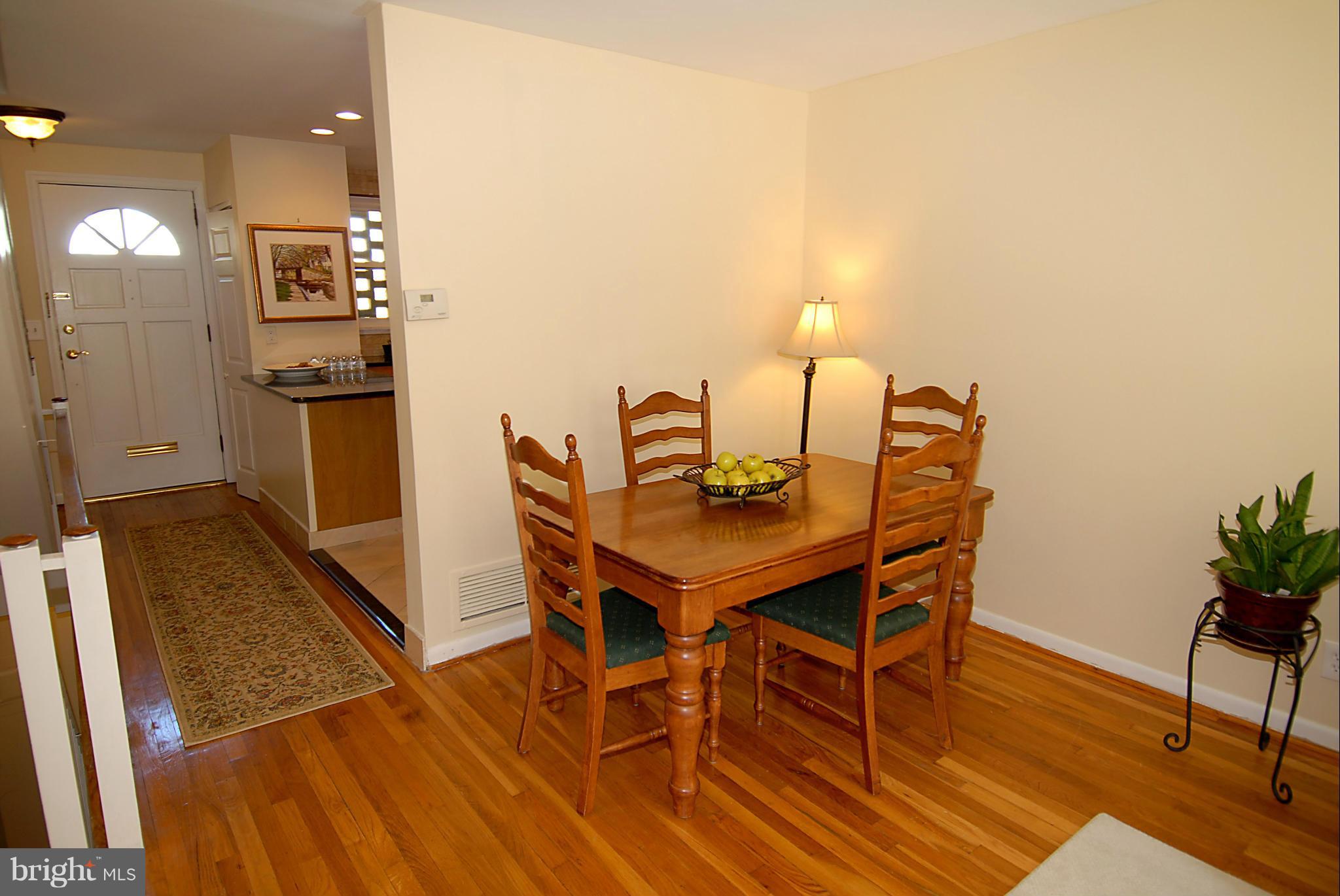 265 G Street Southwest, Unit 106 Washington, DC 20024 - Photo 5 of 30 Dining Room