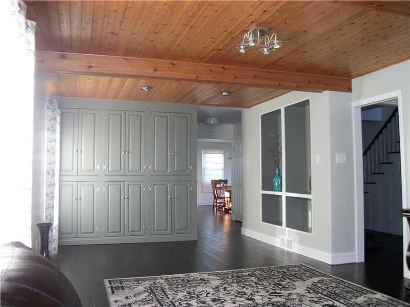 137 Long Street Rices Landing, PA 15357 - Photo 12 of 23 Great Room. EXTENSION OF LIVING/FAMILY ROOM WITH BUILT INS