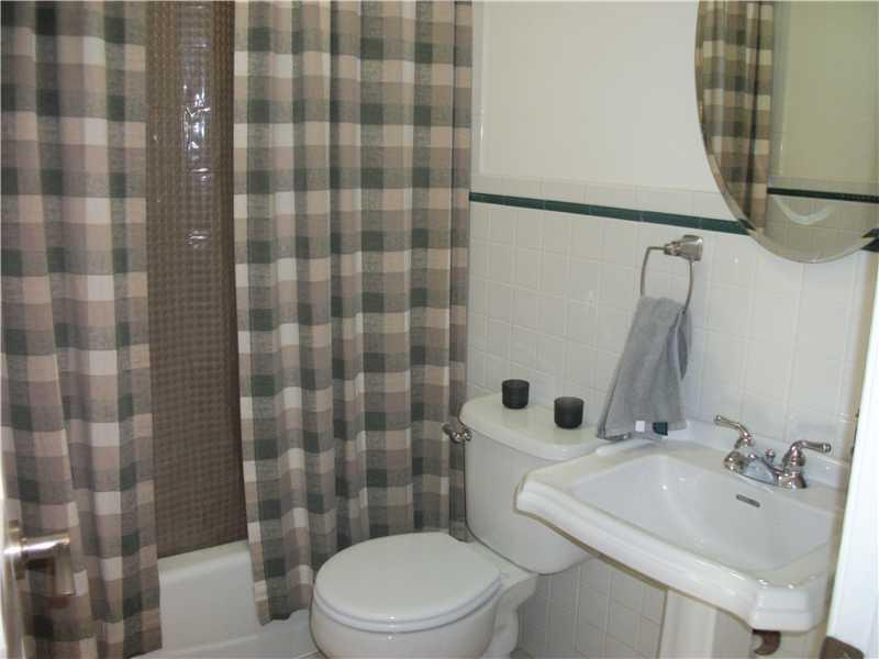 137 Long Street Rices Landing, PA 15357 - Photo 16 of 23 Full Bath. FULL BATH ON MAIN FLOOR