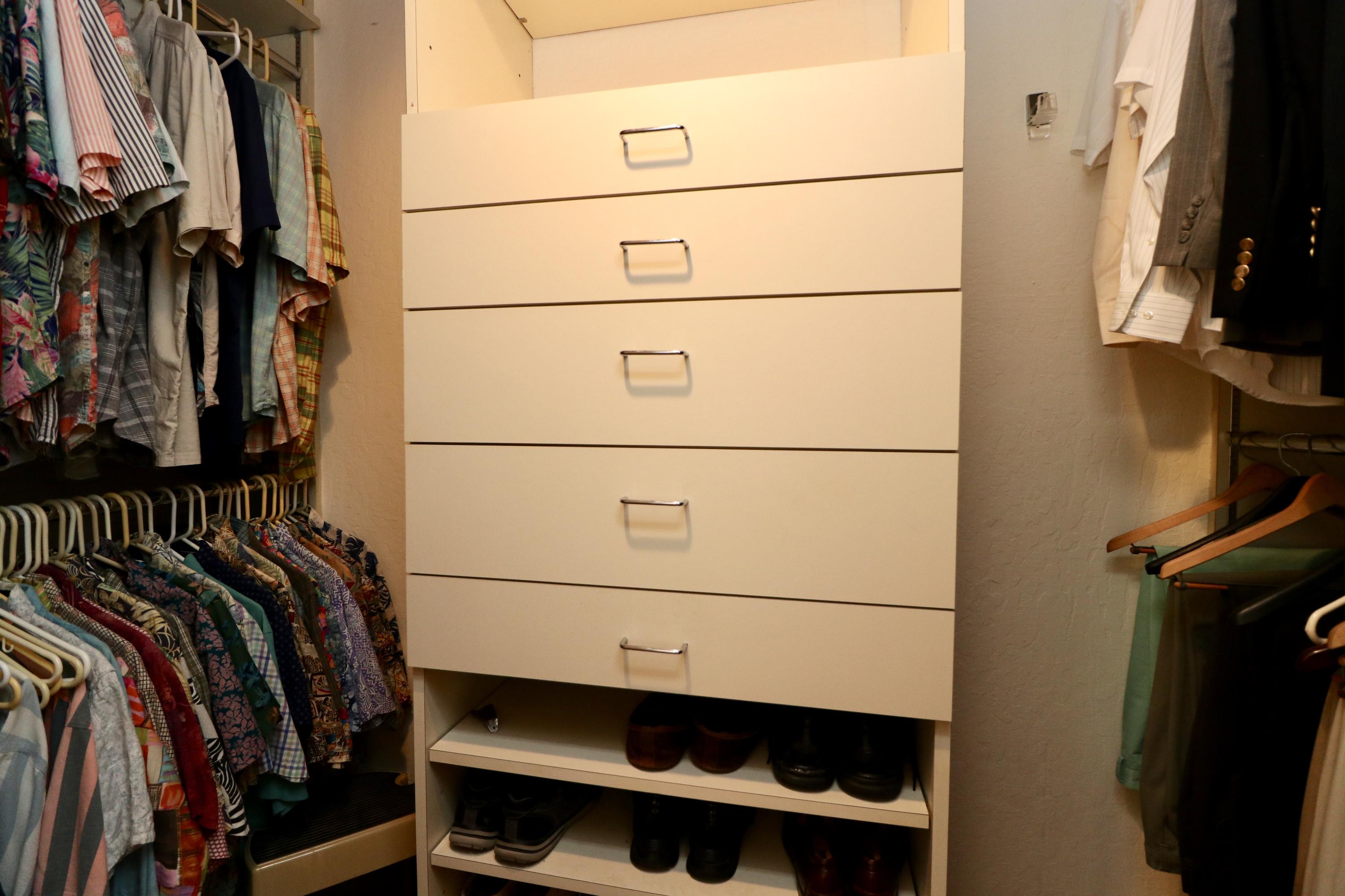 105 Albacore Lane Jupiter, FL 33477 - Photo 36 of 58 Master Closet