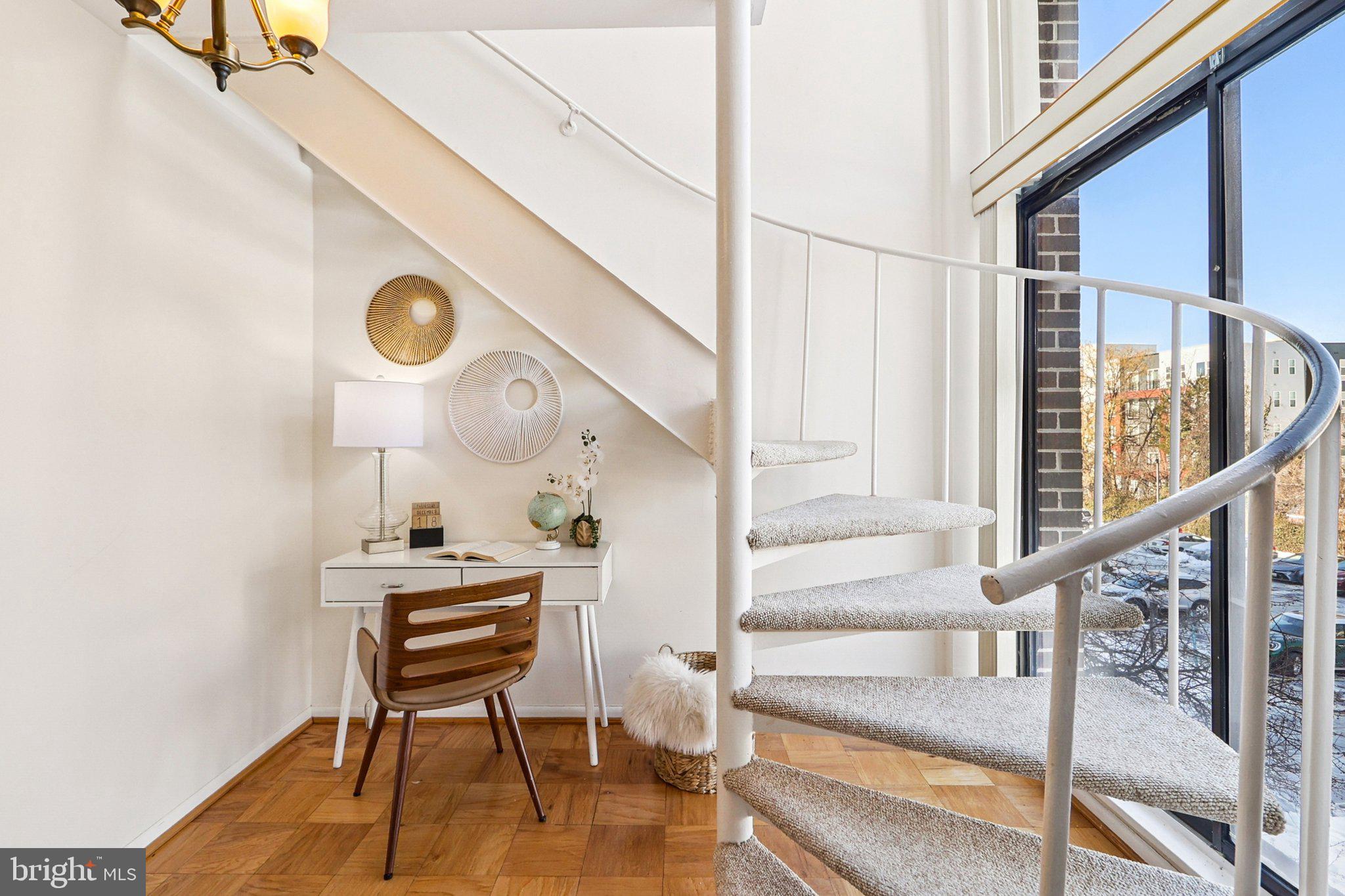 9900 Georgia Avenue, Unit 27217 Silver Spring, MD 20902 - Photo 23 of 53 Curved staircase and office nook