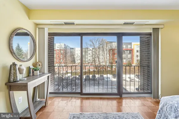 $195,000 | 9900 Georgia Avenue, Unit 27217, Silver Spring, MD 20902