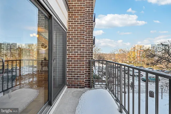 $195,000 | 9900 Georgia Avenue, Unit 27217, Silver Spring, MD 20902