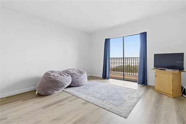 $299,900 | 3180 Ocean Shore Boulevard, Unit 311, Ormond Beach, FL 32176
