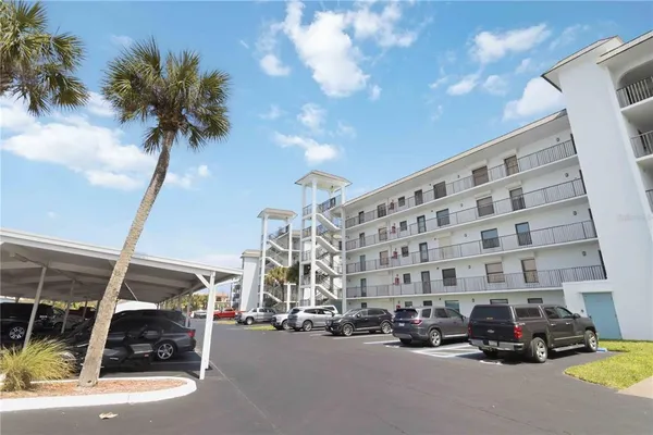 $299,900 | 3180 Ocean Shore Boulevard, Unit 311, Ormond Beach, FL 32176