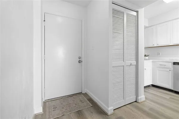 $299,900 | 3180 Ocean Shore Boulevard, Unit 311, Ormond Beach, FL 32176