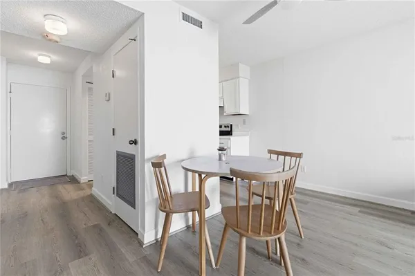 $299,900 | 3180 Ocean Shore Boulevard, Unit 311, Ormond Beach, FL 32176