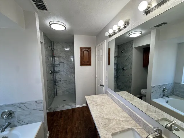 $2,300 | 7913 Rice Drive, Rowlett, TX 75088