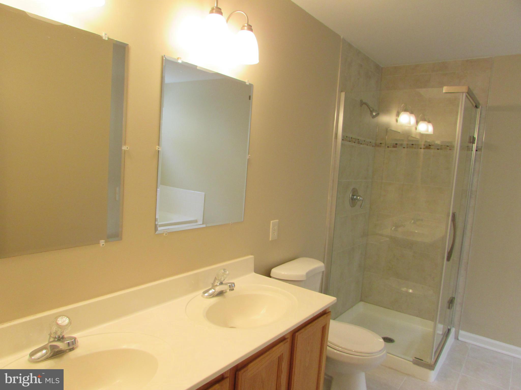 1780 Bennett Road Sykesville, MD 21784 - Photo 13 of 27 Bath (Master) with separate shower