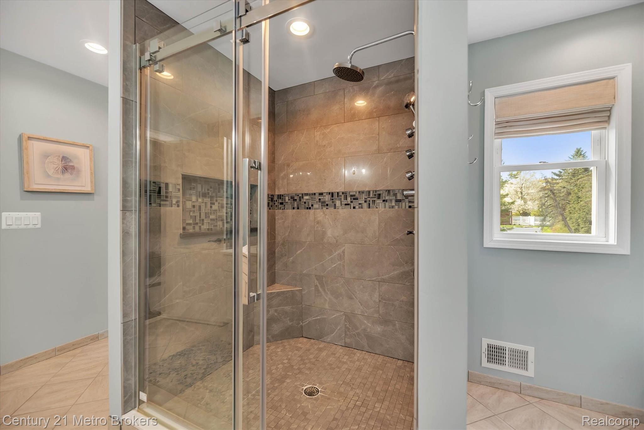 5444 Peppermill Road Grand Blanc, MI 48439 - Photo 30 of 47 41-5444 Peppermill Rd-WindowStill-Real-Estate-Photography-41.jpg