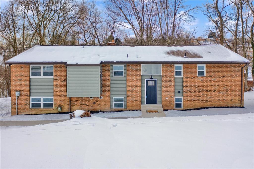 540 Fallen Timber Road Elizabeth, PA 15037 - Photo 2 of 25 Gallery Image 2