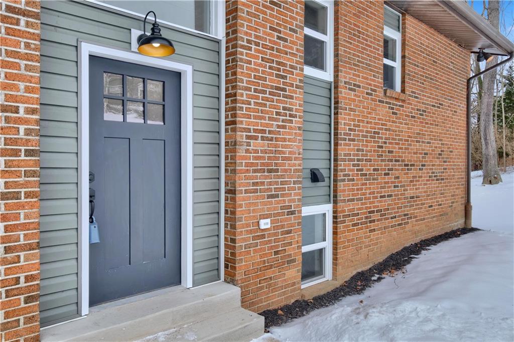 540 Fallen Timber Road Elizabeth, PA 15037 - Photo 3 of 25 Gallery Image 3