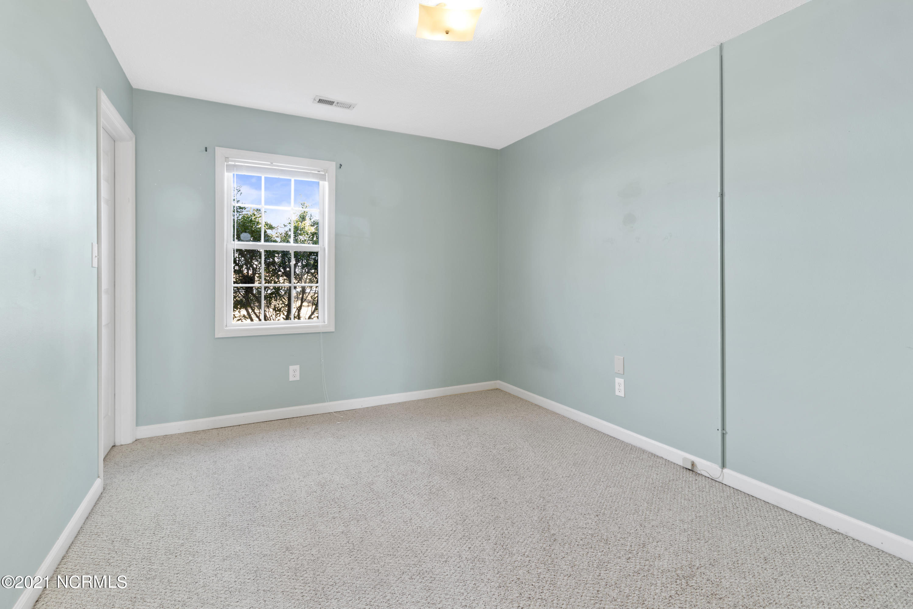 204 Parnell Road Hubert, NC 28539 - Photo 14 of 18 IMG_1491