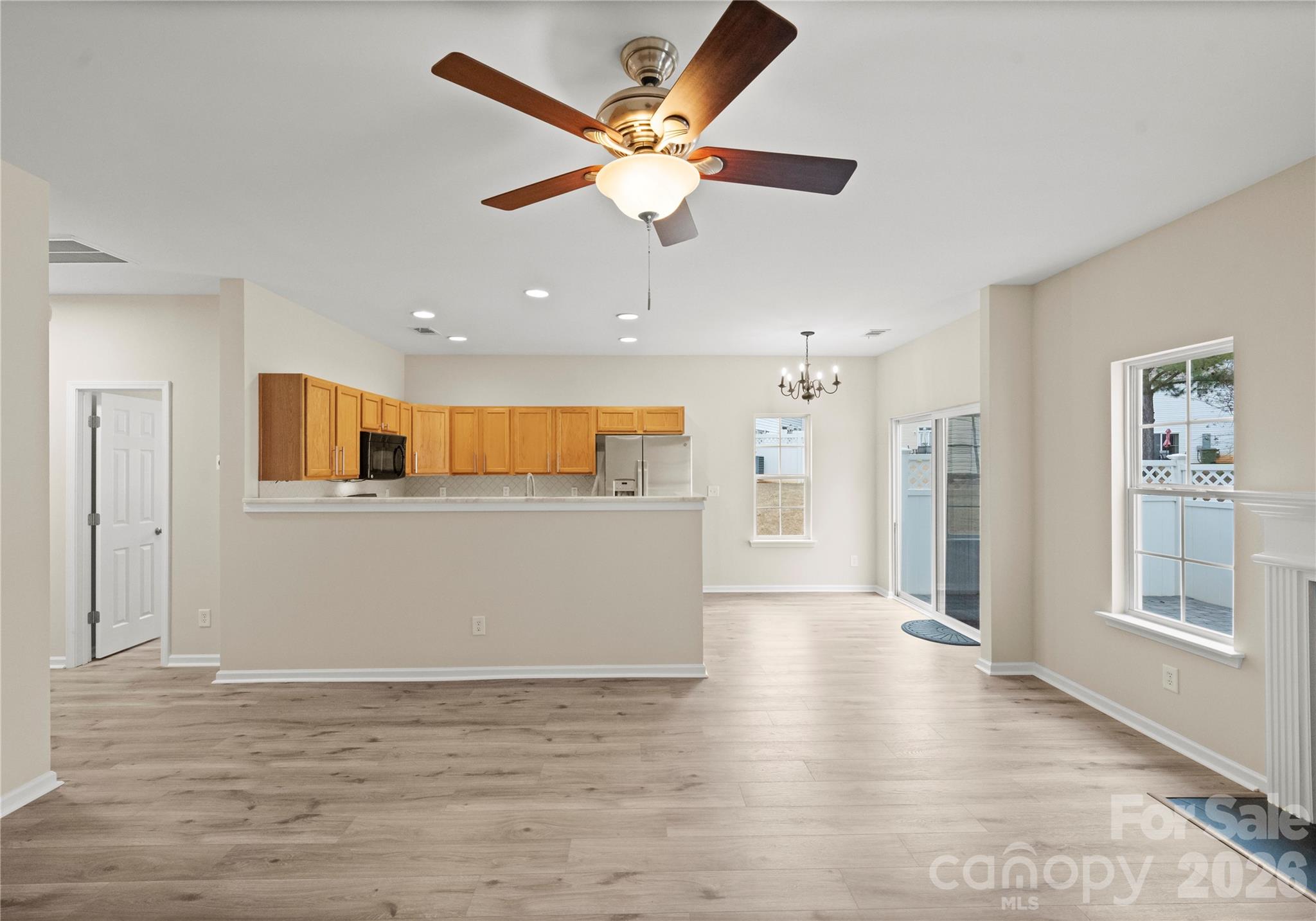 482 Delta Drive Fort Mill, SC 29715 - Photo 8 of 39