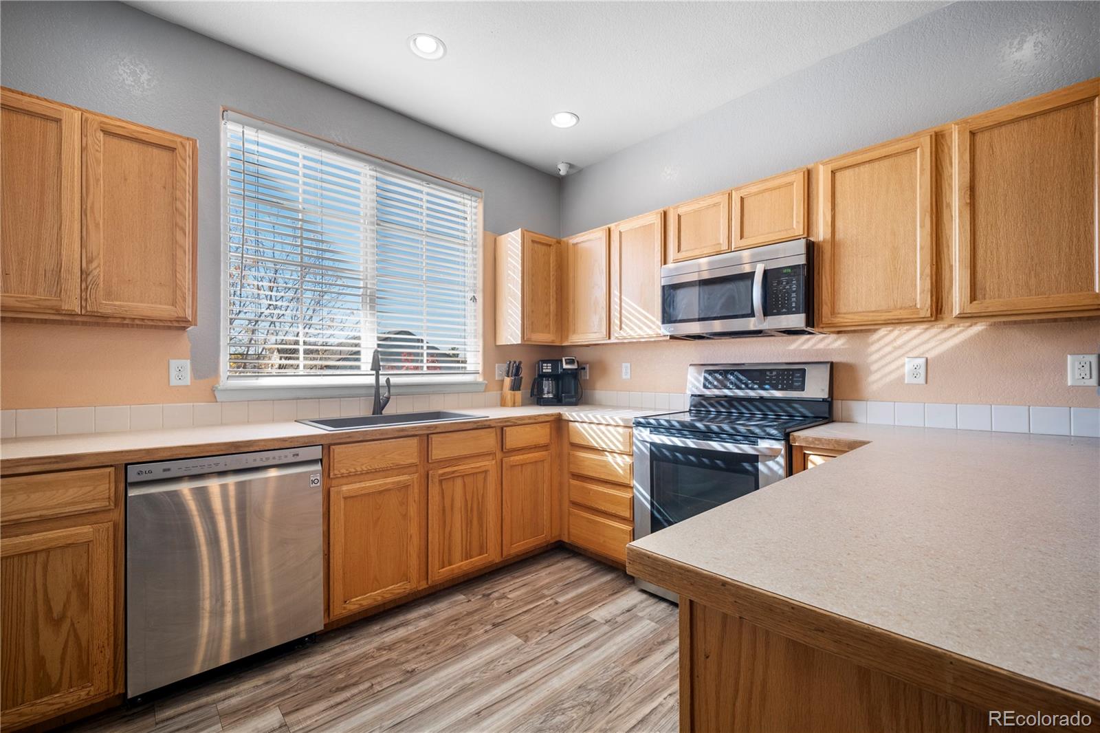407 East 29th St Road Greeley, CO 80631 - Photo 9 of 42 Gallery Image 9
