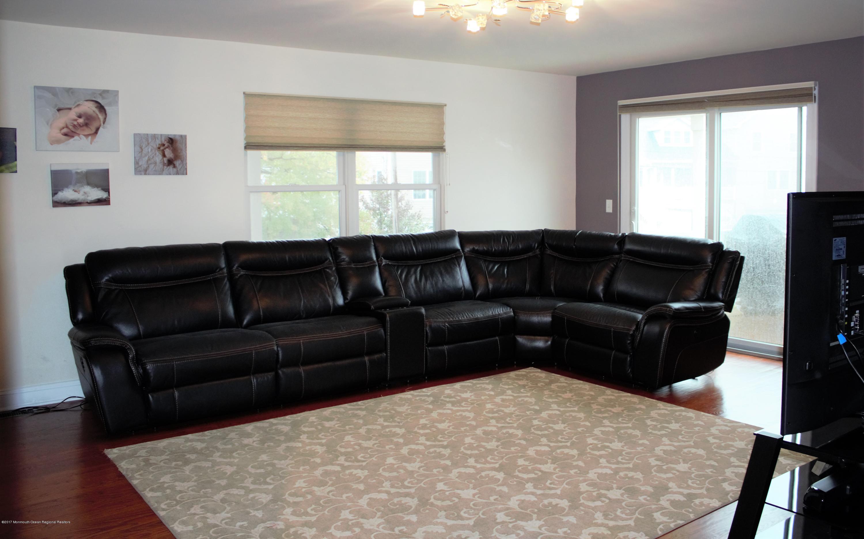 302 Shore Road Union Beach, NJ 07735 - Photo 12 of 56 IMG_3249 (2)