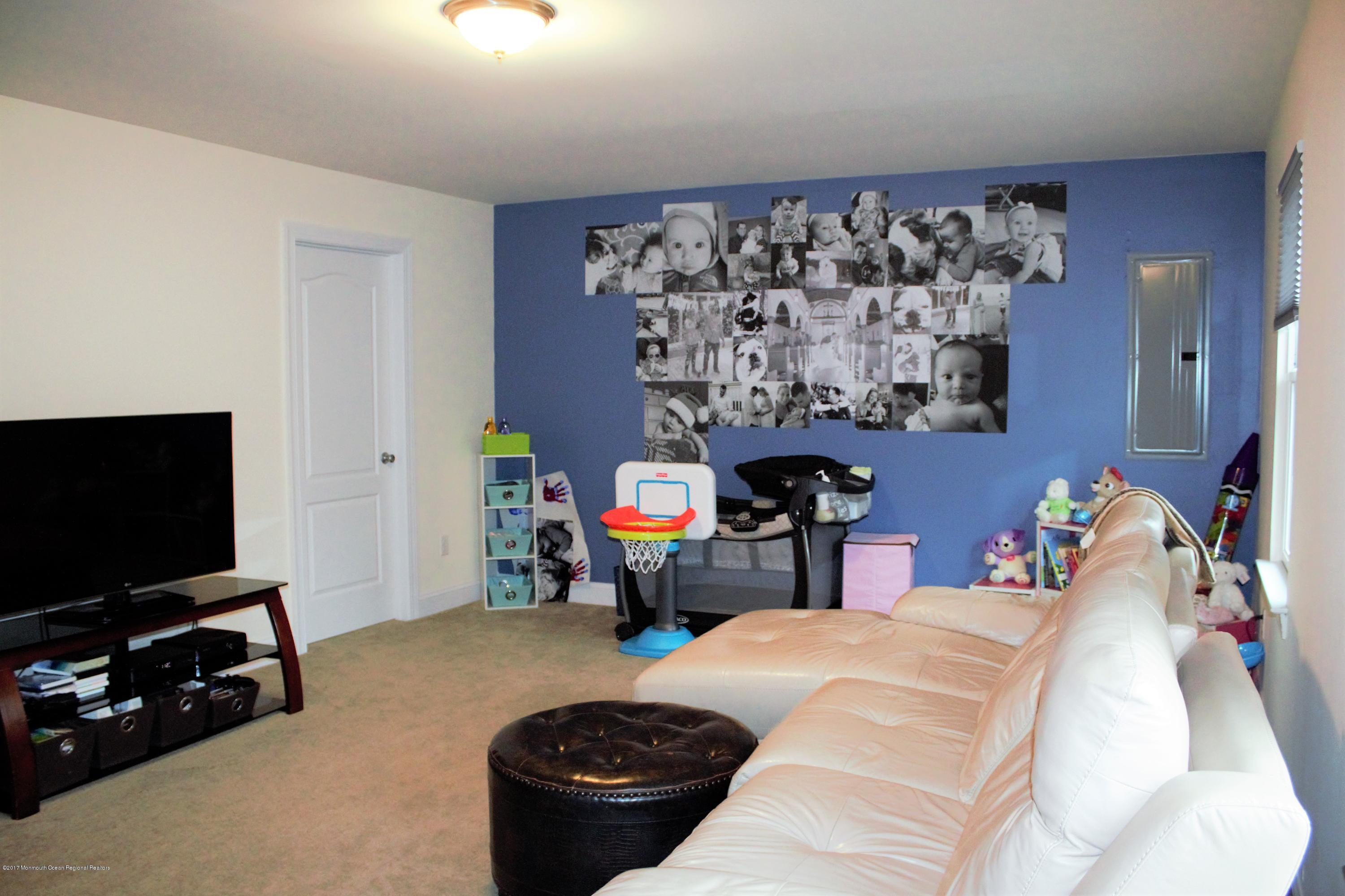302 Shore Road Union Beach, NJ 07735 - Photo 16 of 56 IMG_3245 (2)