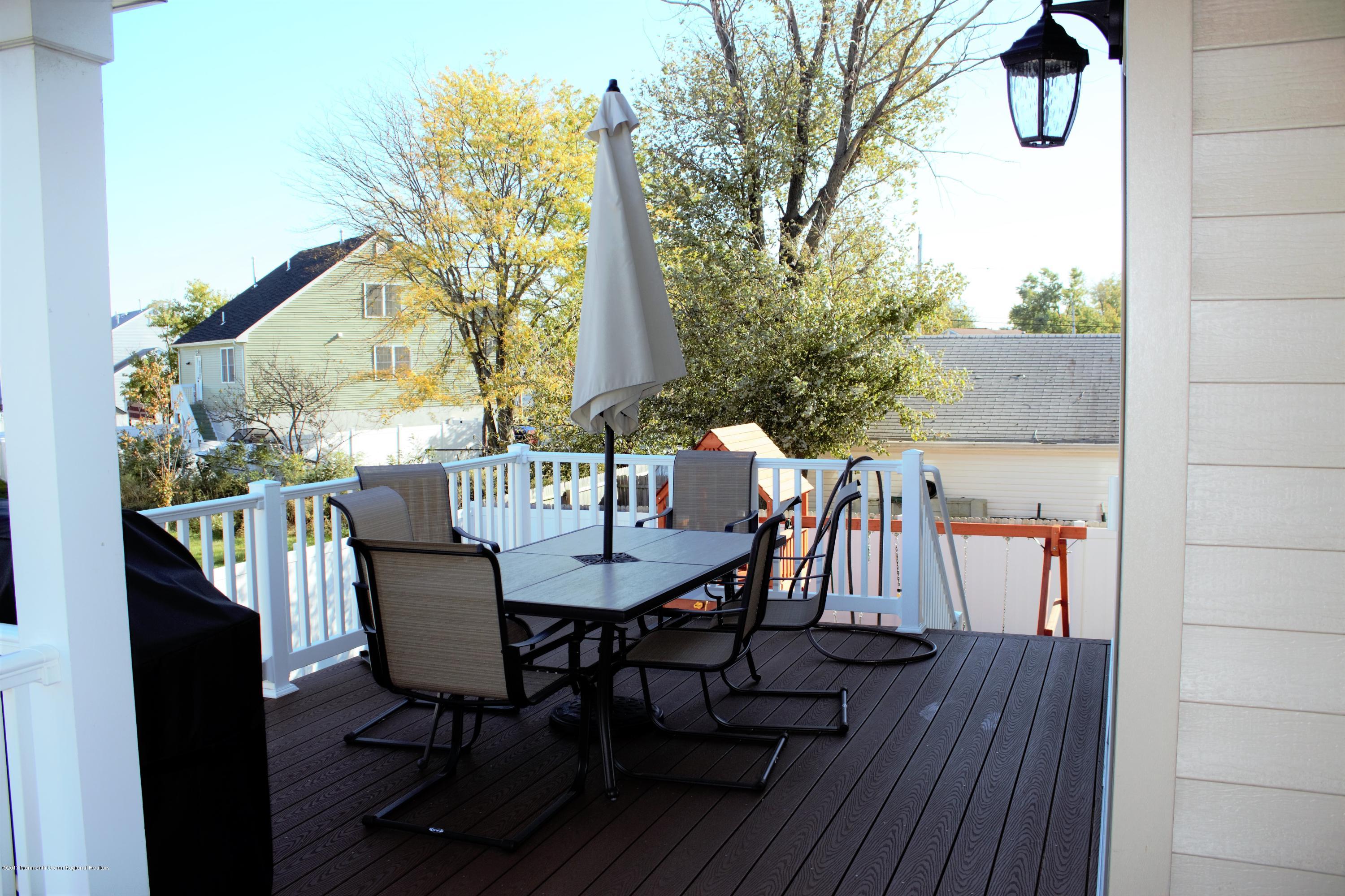 302 Shore Road Union Beach, NJ 07735 - Photo 5 of 56 IMG_3262 (2)