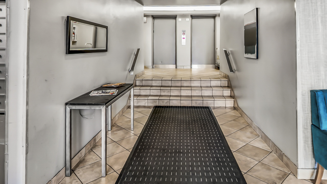 6300 North Sheridan Road, Unit 802 Chicago, IL 60660 - Photo 23 of 26 Gallery Image 23