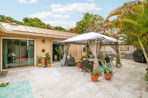 $404,000 | 5469 Eagle Lake Drive, Palm Beach Gardens, FL 33418