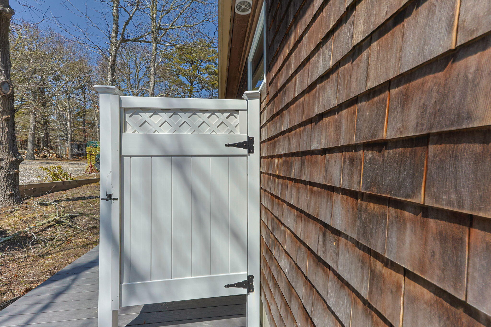 85 Pier Road Wellfleet, MA 02667 - Photo 52 of 78 Outdoor shower