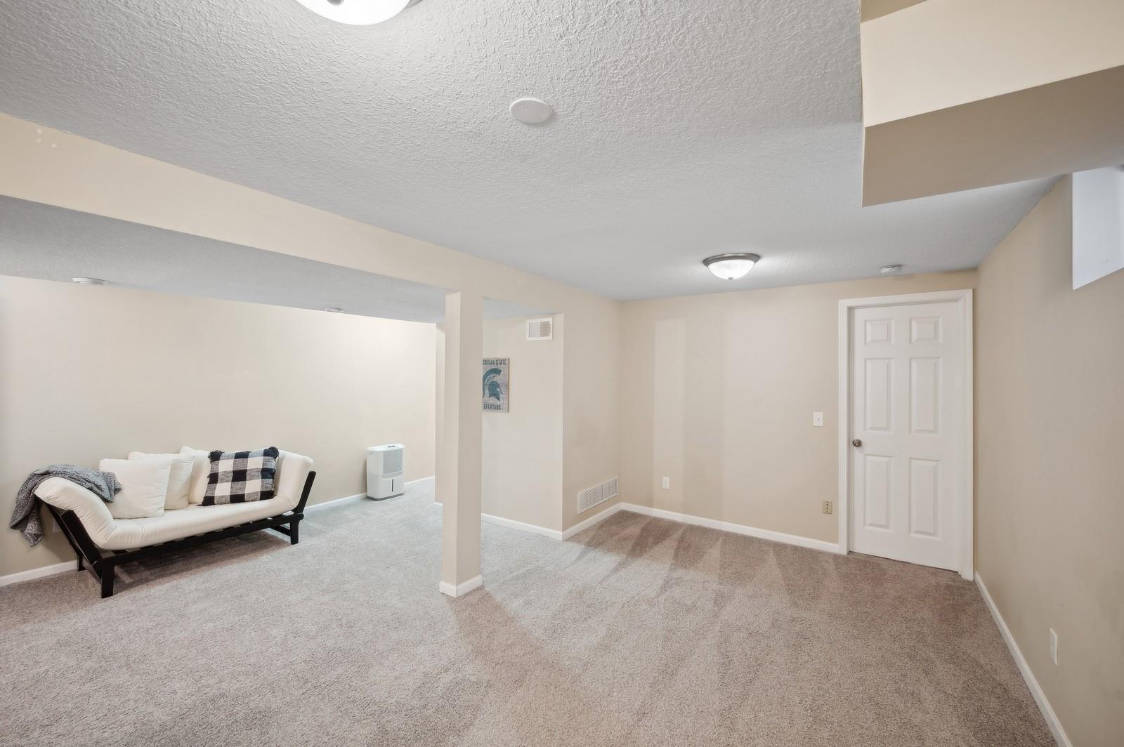 14404 Wildcrest Road Minnetonka, MN 55345 - Photo 23 of 32