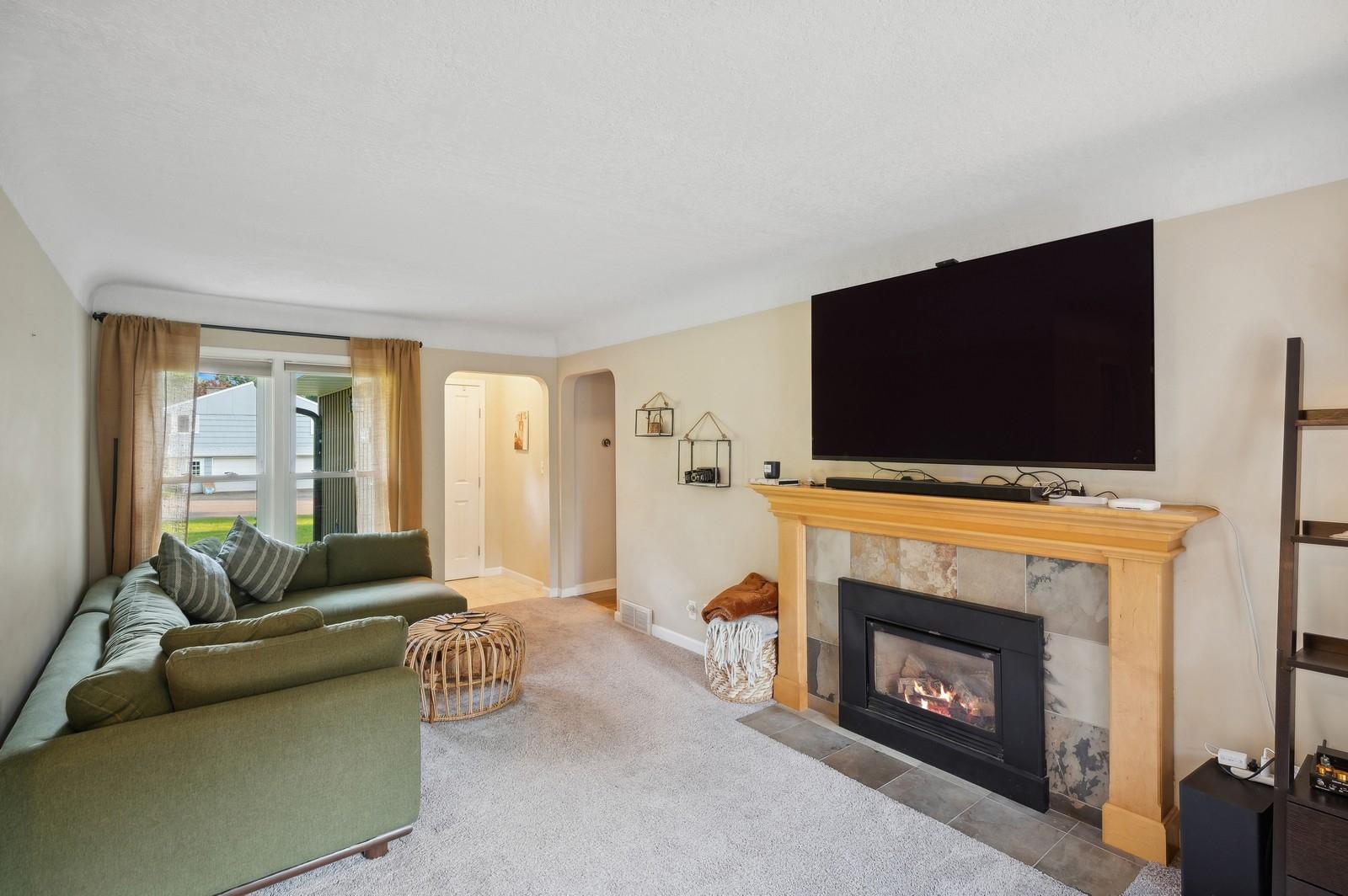 14404 Wildcrest Road Minnetonka, MN 55345 - Photo 6 of 32