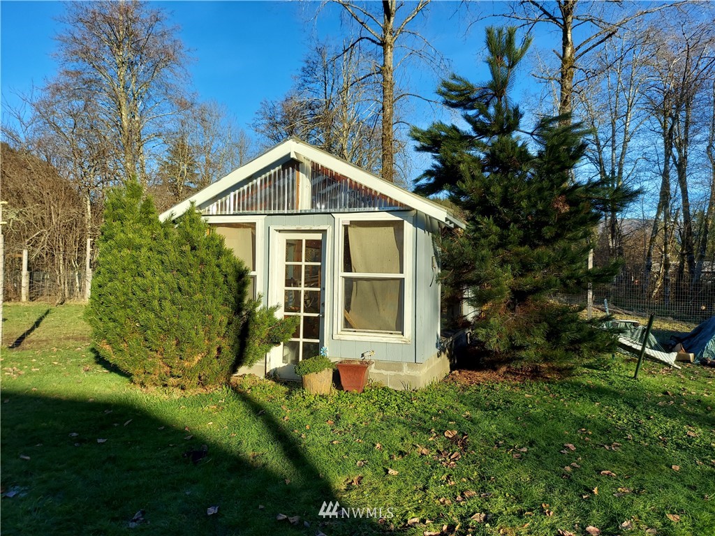 103 Aberdeen Road Morton, WA 98356 - Photo 16 of 22 Gallery Image 16