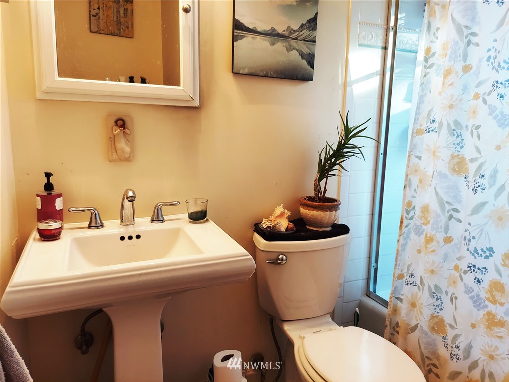 103 Aberdeen Road Morton, WA 98356 - Photo 5 of 22 Gallery Image 5