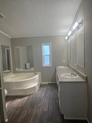 $2,000 | 325 Washington Drive, Athens, GA 30601